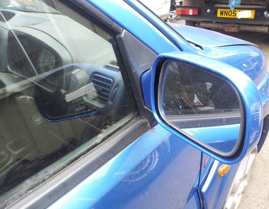 Suzuki Ignis Sport door-mirror-driver-side-front-electric